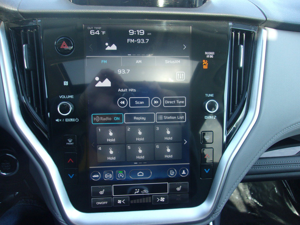 Used 2023 Subaru Outback Limited AWD/4WD image 19