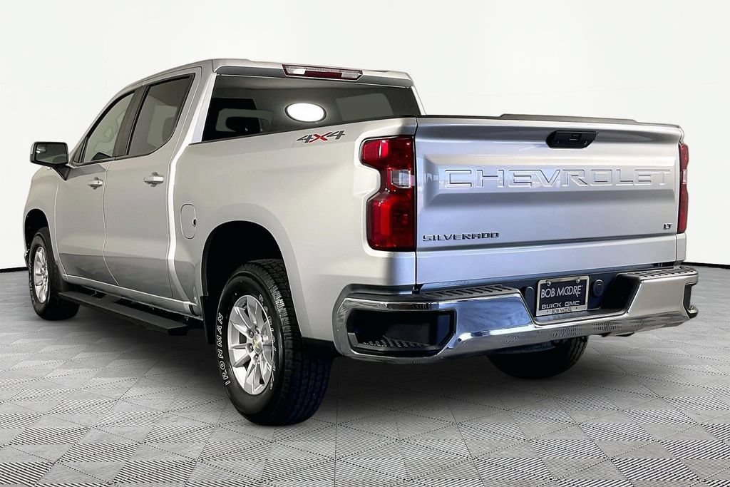 Certified 2019 Chevrolet Silverado 1500 LT w/ Convenience Package AWD/4WD image 4