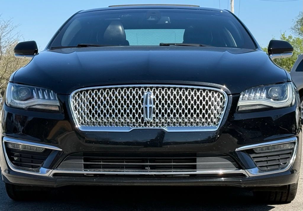 Used 2017 Lincoln MKZ Reserve w/ Climate Package FWD image 8