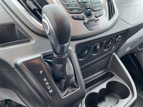 Used 2018 Ford Transit 350 XLT image 9
