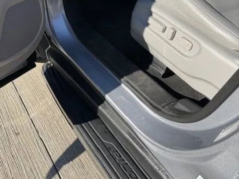 Used 2017 Honda Pilot EX-L image 24