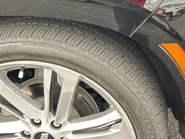 Used 2025 Cadillac Escalade Sport Platinum w/ LPO, Floor Liner Package AWD/4WD image 17