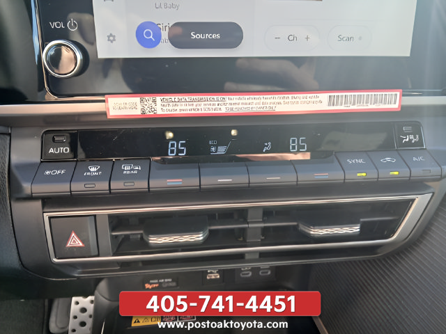 New 2026 Toyota Camry SE w/ Convenience Package FWD image 24