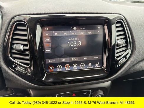 Used 2018 Jeep Compass Limited image 17