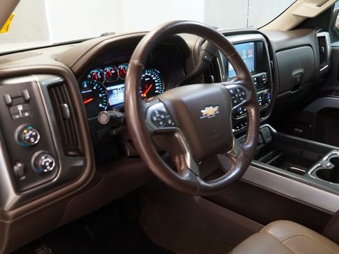 Used 2014 Chevrolet Silverado 1500 LTZ Z71 w/ LTZ Plus Package AWD/4WD image 6