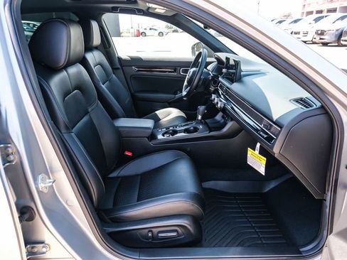 Used 2025 Honda Civic Sport Touring image 18