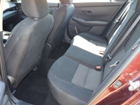 Used 2024 Nissan Sentra SV FWD image 5