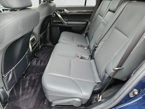 Used 2022 Lexus GX 460 Premium w/ Premium Plus Package image 20