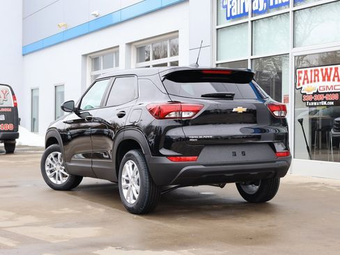 New 2026 Chevrolet TrailBlazer LS w/ LS Convenience Package image 32