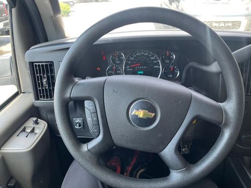 Used 2022 Chevrolet Express 3500 LS image 21
