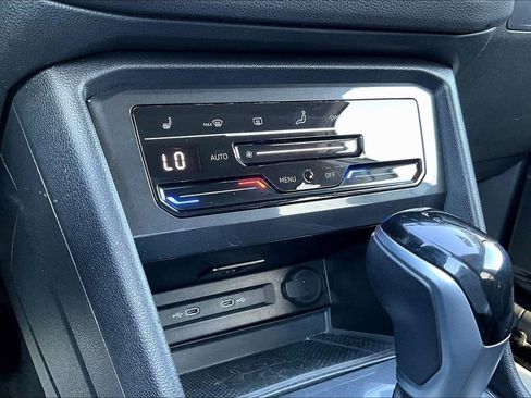 Used 2024 Volkswagen Tiguan Wolfsburg Edition image 14