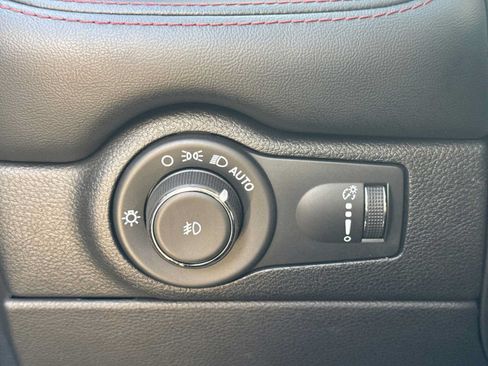 Used 2023 Dodge Durango R/T AWD/4WD image 28
