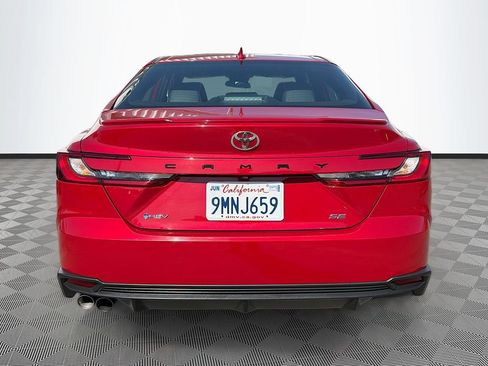 Used 2025 Toyota Camry SE FWD image 6