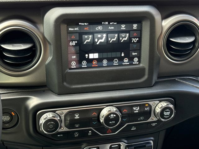 Used 2023 Jeep Wrangler Unlimited Sport AWD/4WD image 27