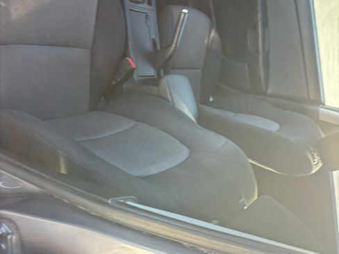 Used 2006 MAZDA MAZDA3 i Touring image 12