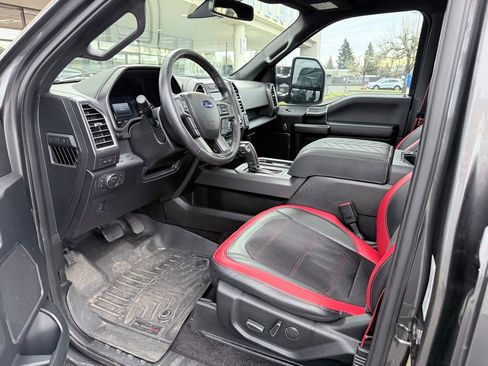 Used 2017 Ford F150 Lariat w/ Equipment Group 502A Luxury image 6