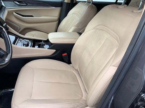 Certified 2021 Jeep Grand Cherokee L Limited image 16