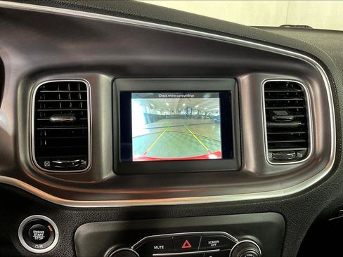 Used 2022 Dodge Charger SXT image 58