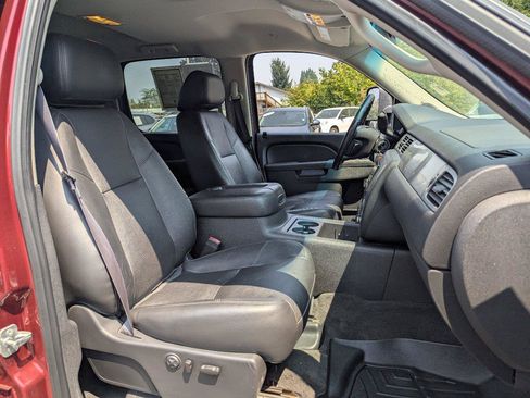 Used 2013 Chevrolet Silverado 2500 LTZ w/ LTZ Plus Package RWD image 31