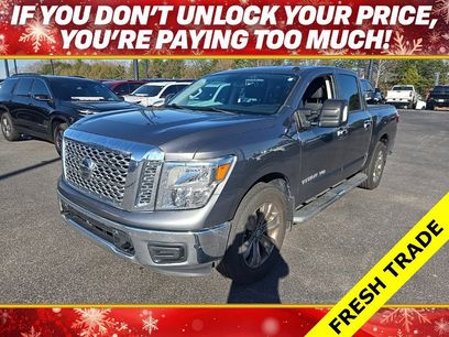 Used 2019 Nissan Titan SV w/ SV Convenience Package