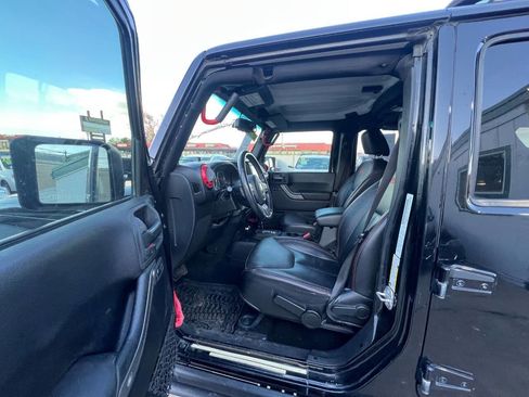 Used 2014 Jeep Wrangler Unlimited Sport w/ Quick Order Package 24S AWD/4WD image 20