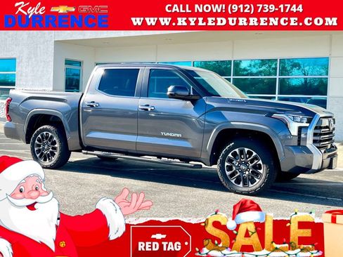 Used 2025 Toyota Tundra Limited image 1