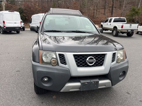Used 2010 Nissan Xterra S image 3