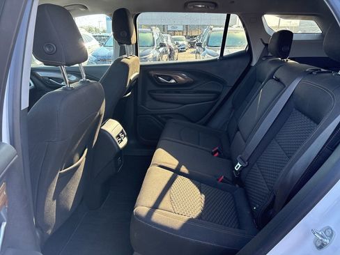 Used 2019 GMC Terrain SLE w/ Driver Convenience Package image 12
