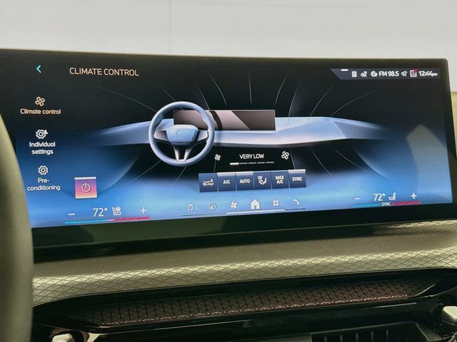 New 2026 BMW 330i xDrive Sedan w/ M Sport Package AWD/4WD image 16