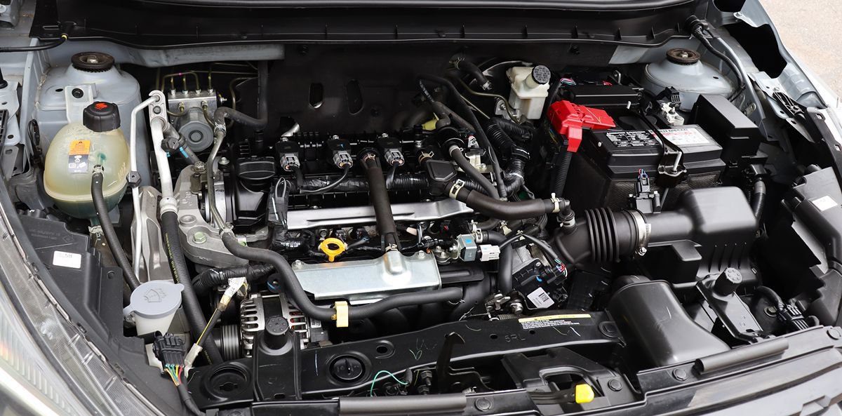 Used 2023 Nissan Kicks SR FWD image 57
