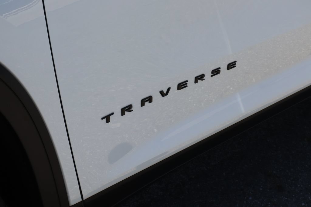 New 2026 Chevrolet Traverse Z71 w/ Enhanced Driving Package AWD/4WD image 9