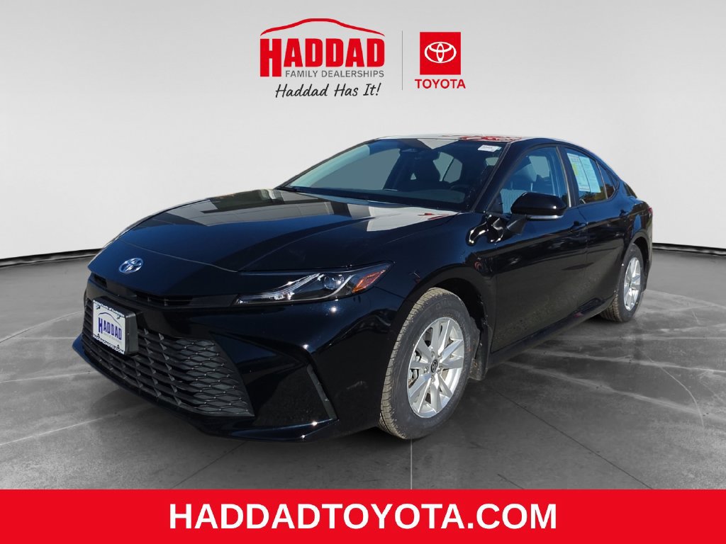 Used 2025 Toyota Camry LE w/ Convenience Package AWD/4WD image 1