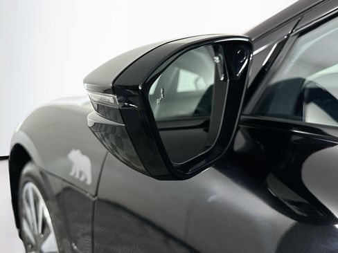 Used 2024 Lucid Air Pure RWD image 16