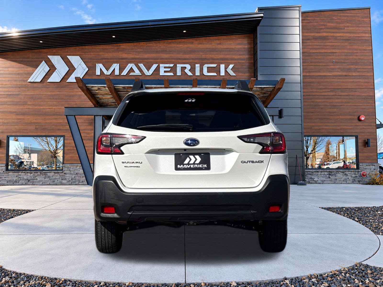 Used 2024 Subaru Outback Premium AWD/4WD image 7