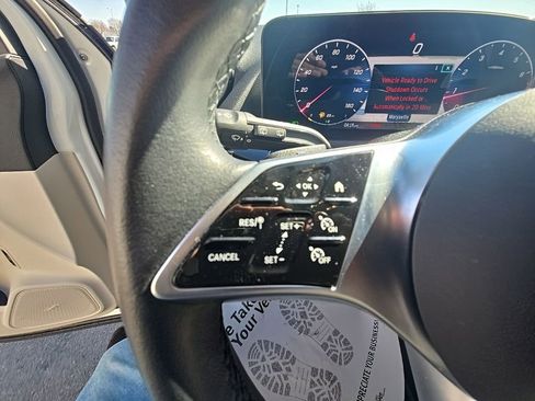 Used 2024 Mercedes-Benz GLA 250 4MATIC image 17