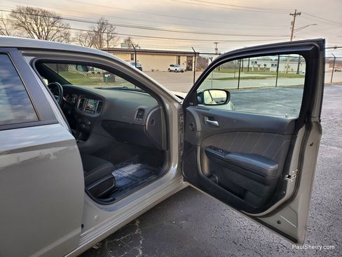 Used 2023 Dodge Charger SXT w/ Blacktop Package image 40