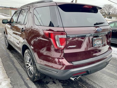 Used 2018 Ford Explorer Sport w/ Ford Safe & Smart Package image 5