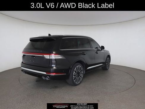 Used 2023 Lincoln Aviator Black Label AWD/4WD image 18