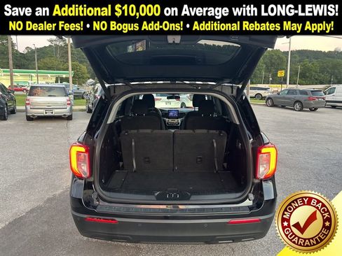 Used 2021 Ford Explorer XLT image 13