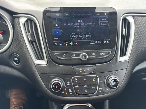 Used 2023 Chevrolet Malibu LT image 15