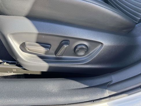 Certified 2023 Toyota Camry SE image 19