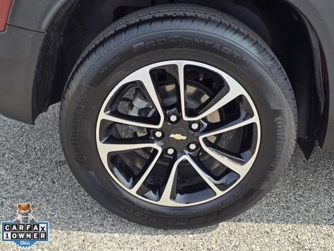 Used 2024 Chevrolet TrailBlazer LT w/ LT Cold Weather Package FWD image 5
