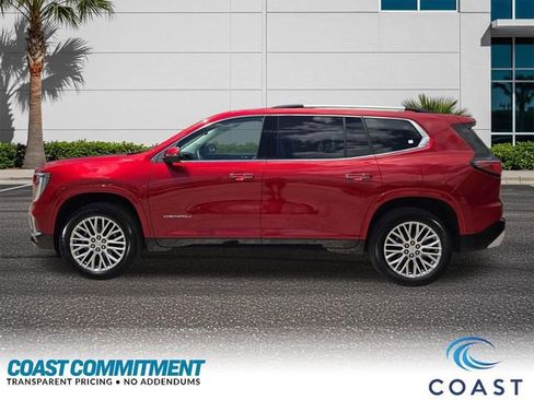 Used 2024 GMC Acadia Denali image 10