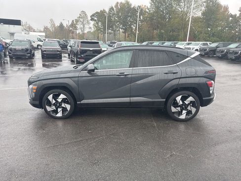 Used 2024 Hyundai Kona Limited image 2