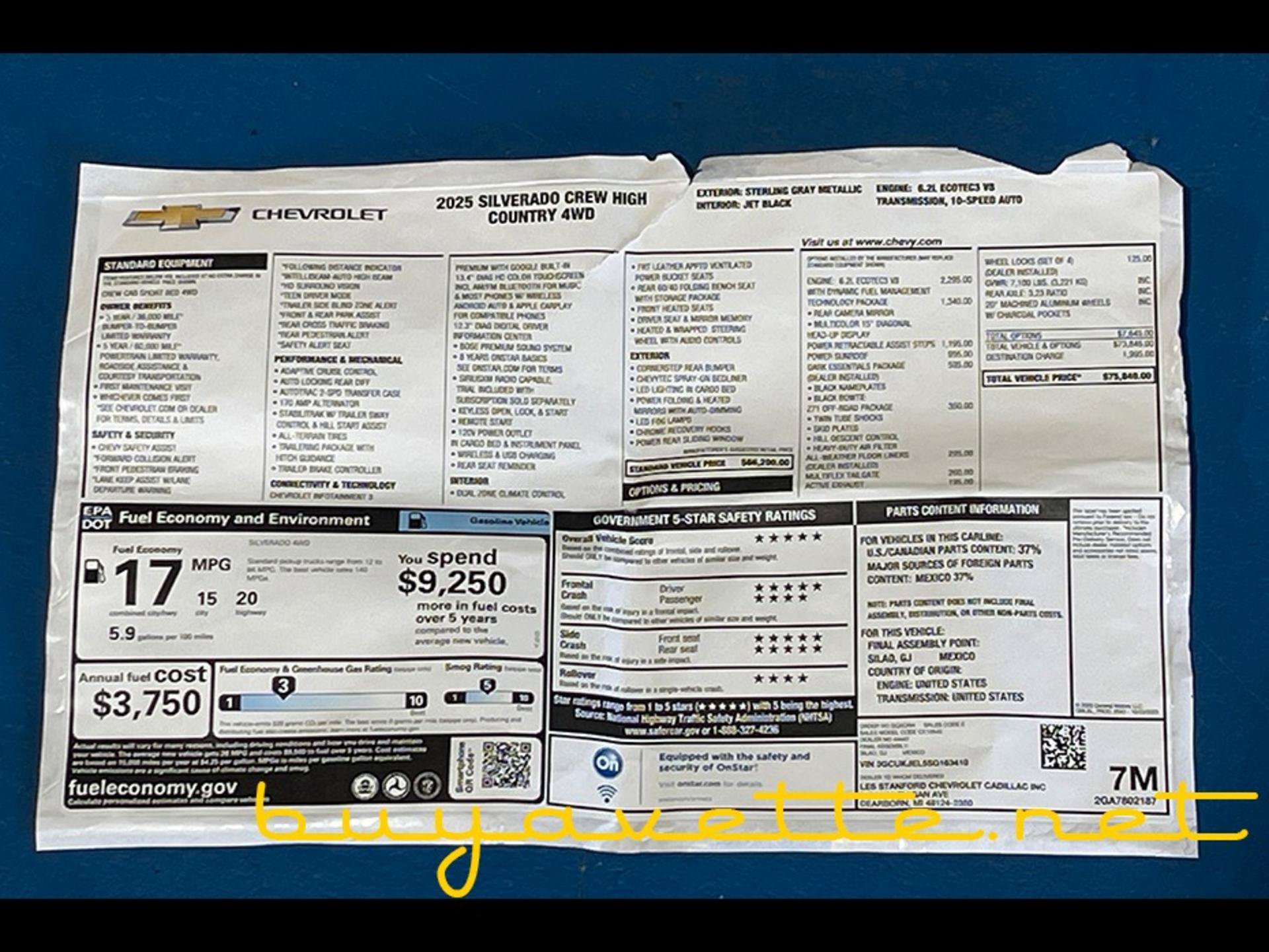 Used 2025 Chevrolet Silverado 1500 High Country w/ Technology Package AWD/4WD image 32