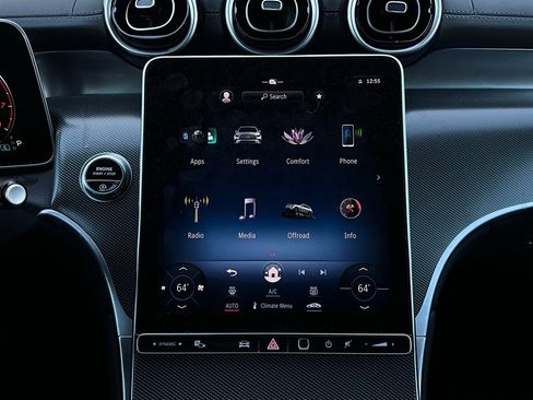 Used 2024 Mercedes-Benz GLC 300 4MATIC image 27