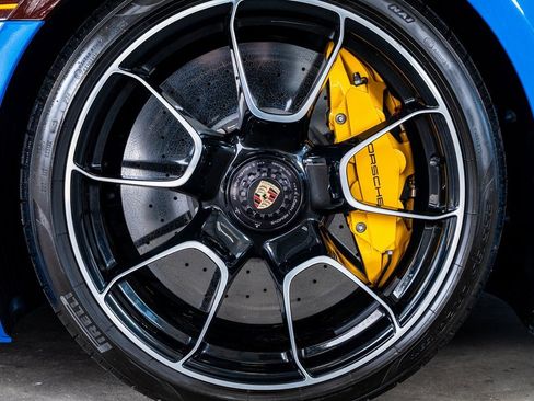 Used 2022 Porsche 911 Turbo S image 11