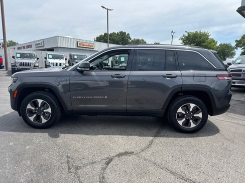 Used 2022 Jeep Grand Cherokee Limited 4xe AWD/4WD image 3