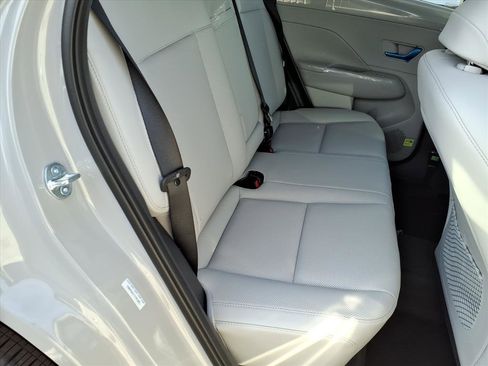 New 2026 Hyundai Kona SEL Premium image 9