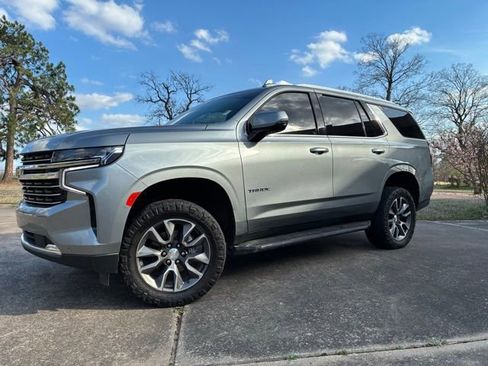 Used 2023 Chevrolet Tahoe LT w/ LT Signature Plus Package image 9
